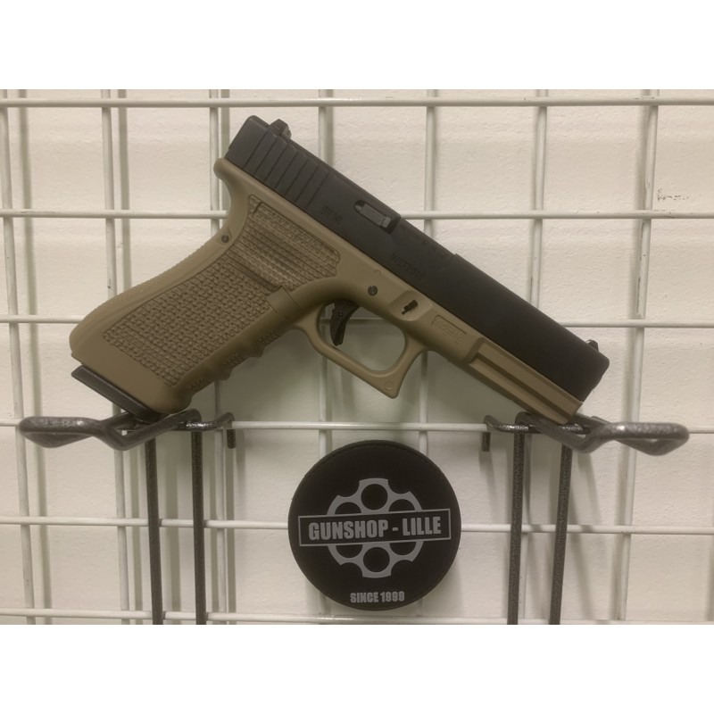 GS2.0 Custom WE G17 Noir/Tan Gen.4 Gaz 24BBs 1J / Stippling Laser Frame