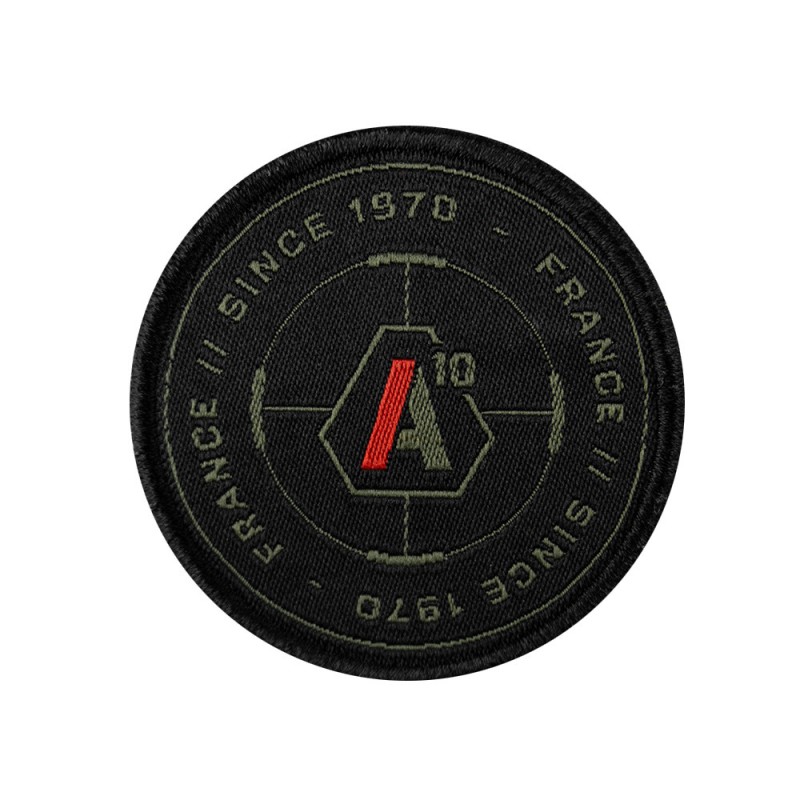 A10 Equipement Patch SIGNATURE SINCE 1970 brodé vert olive/rouge